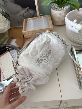 Hello Kitty White Quilted Crossbody with Pink Bow Accent